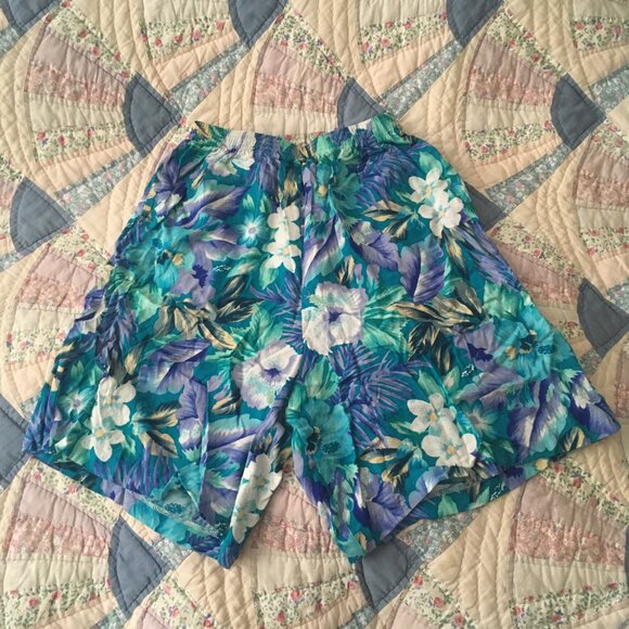 Vintage Teddi tropical flowy summer shorts, light blue (Women's size XS - S) - Picture 3 of 11